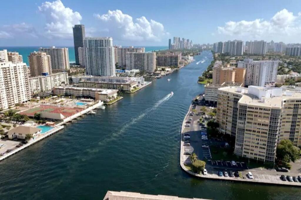 Beachwalk 1B 1B Incredible View Apartment 14 A شاطئ هالانديل المظهر الخارجي الصورة