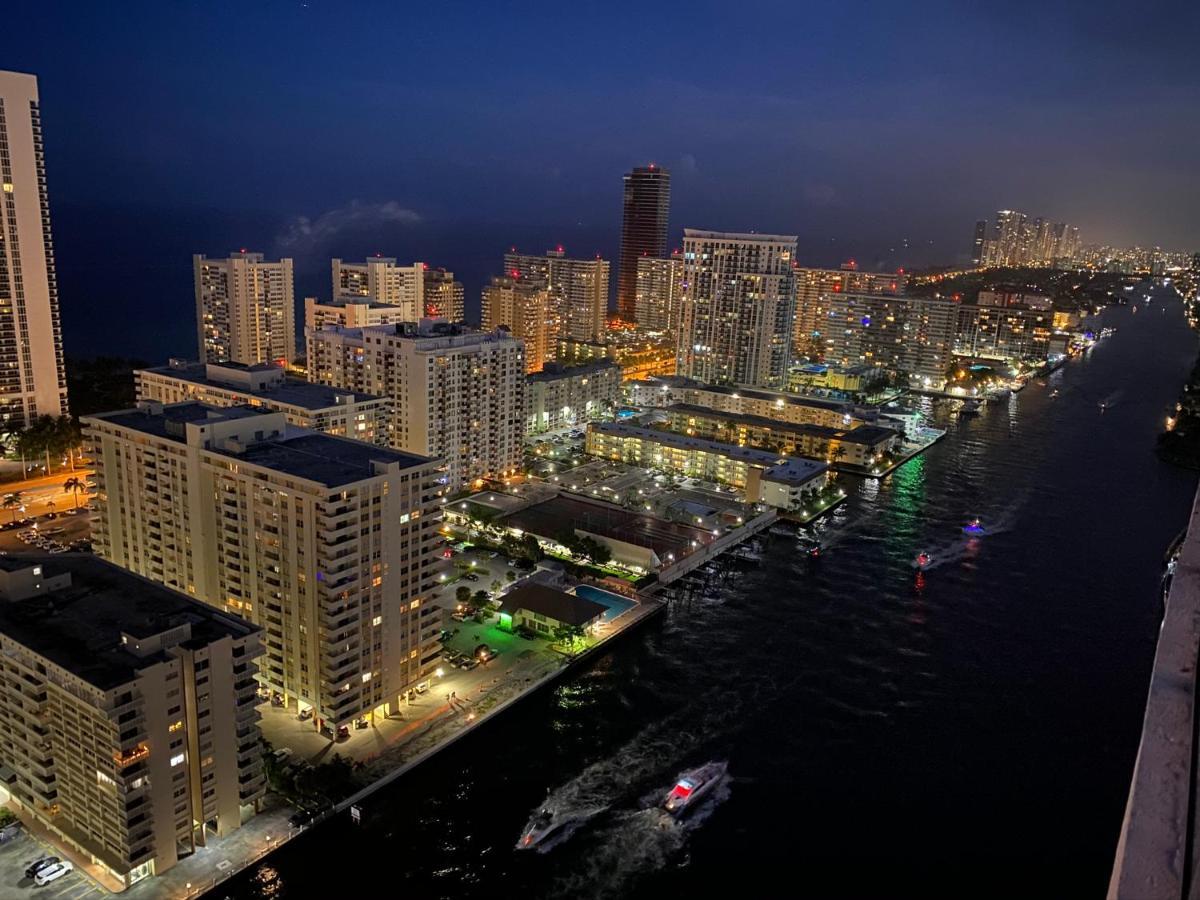 Beachwalk 1B 1B Incredible View Apartment 14 A شاطئ هالانديل المظهر الخارجي الصورة