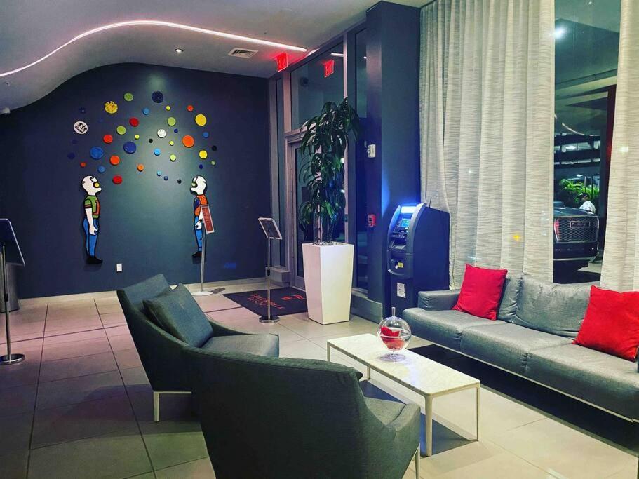 Beachwalk 1B 1B Incredible View Apartment 14 A شاطئ هالانديل المظهر الخارجي الصورة