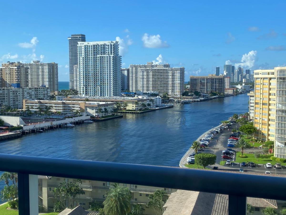 Beachwalk 1B 1B Incredible View Apartment 14 A شاطئ هالانديل المظهر الخارجي الصورة